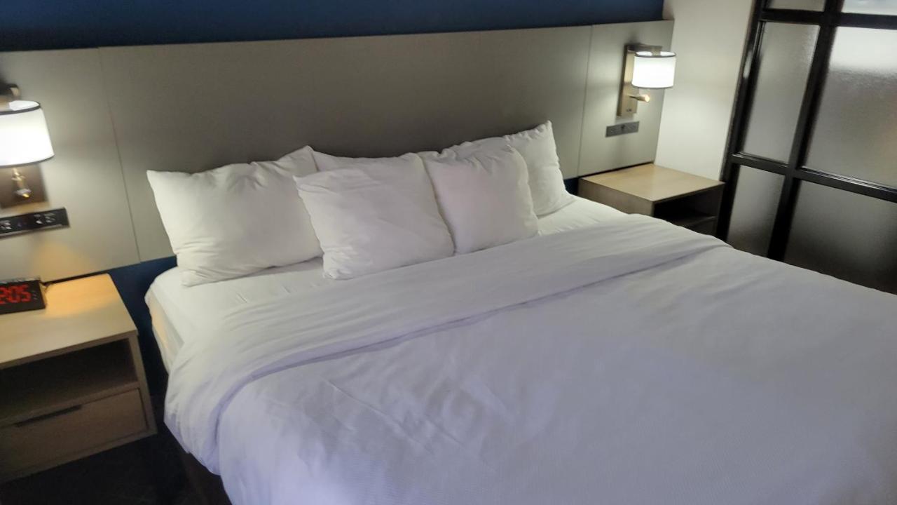 Comfort Suites Macon Exterior foto